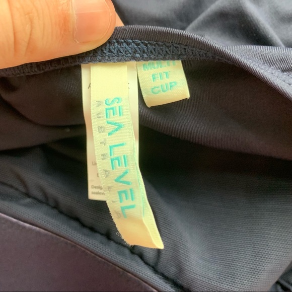 Sea Level Australia Navy Blue Cross Front Multi Fit Tankini Top - Picture 4 of 5